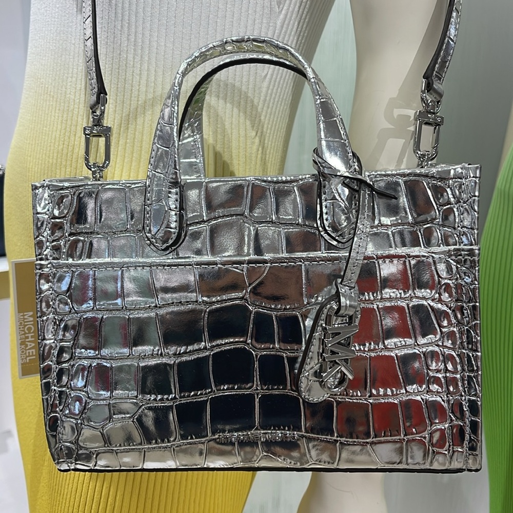 Michael Kors Gigi Small Metallic Crocodile Embossed Leather Messenger Bag
Silver - Picture 14 of 16